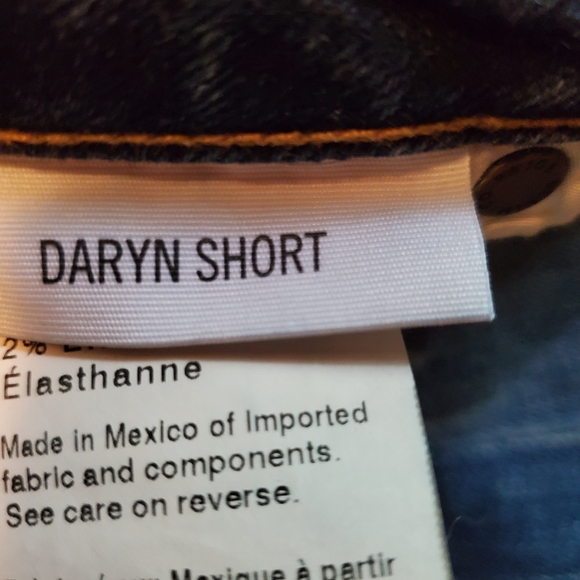 EUC PAIGE Daryn Shorts Distressed 28 - Picture 4 of 7